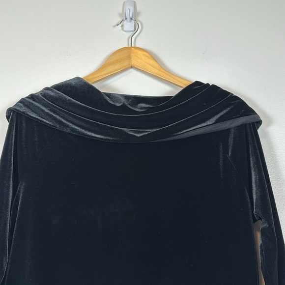Talbots Black Velvet Cowl Neck Top Womens MP Dark Feminine Holiday Party Classy - Picture 8 of 11